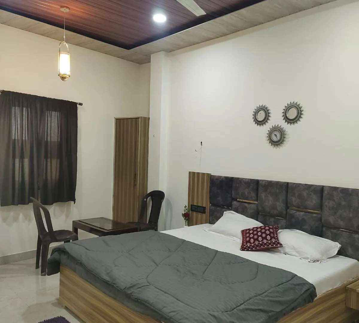 Varanasi Homestay The Pleasure Of فاراناسي